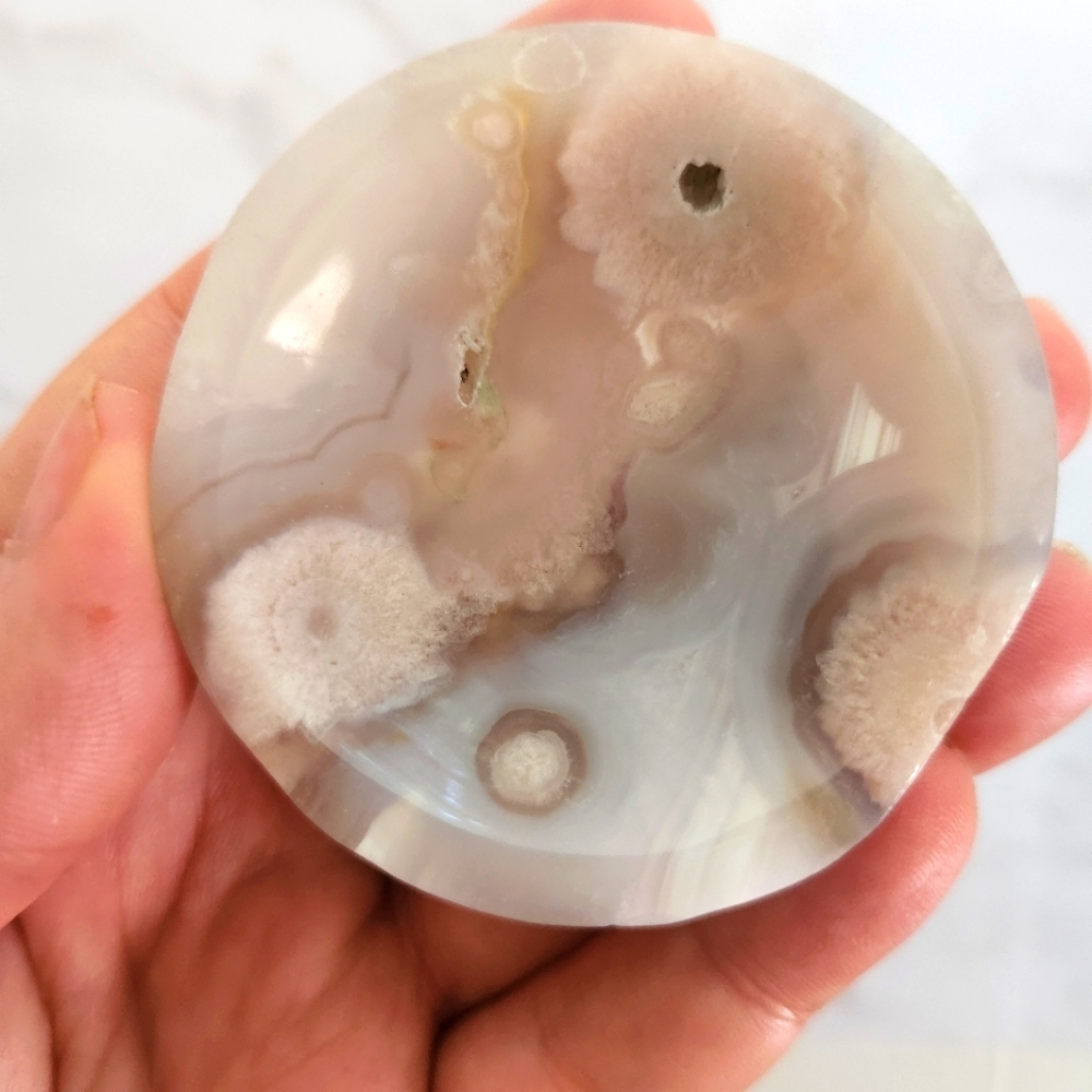 Flower agate trinket bowl
